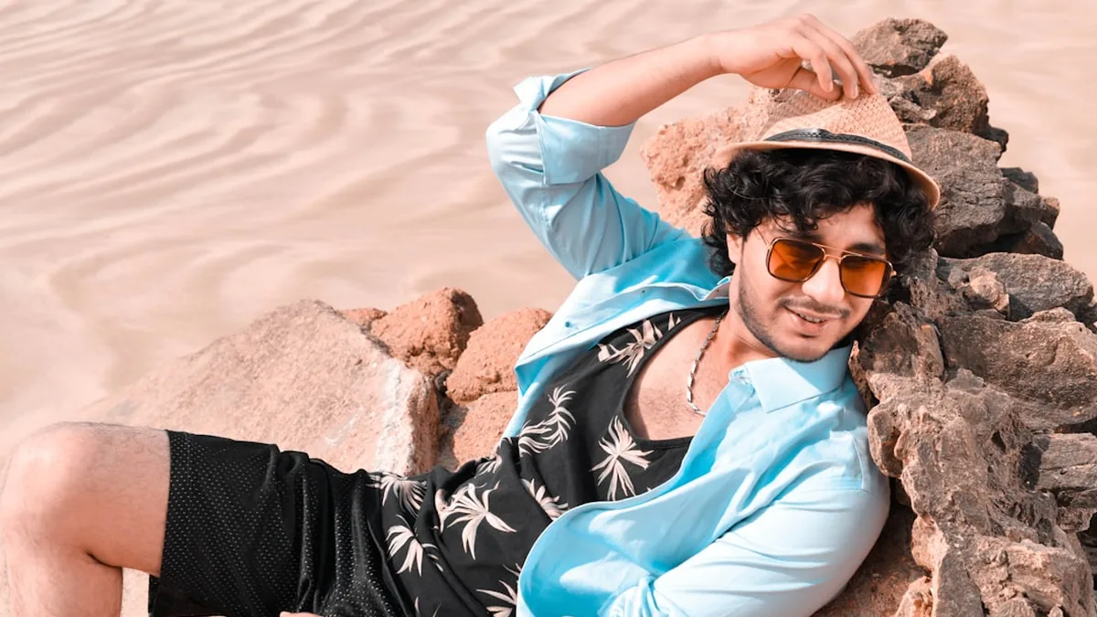 Dheeraj Dhoopar Loses Cool on Lock Upp