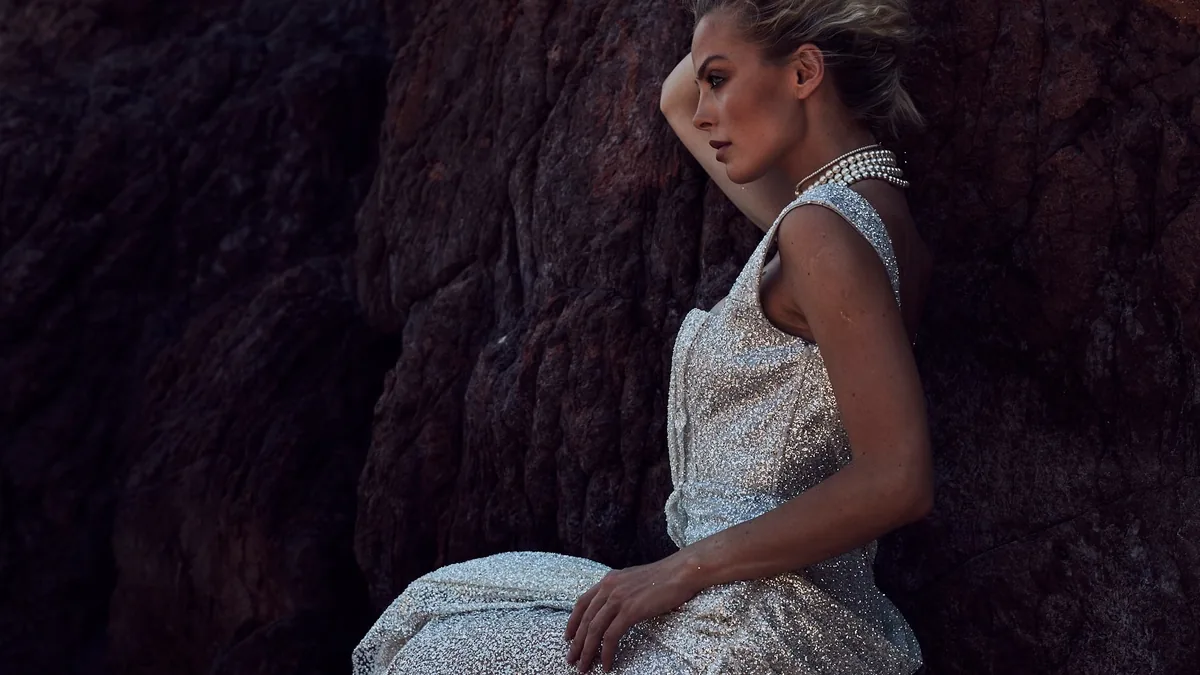 Karlie Kloss Stuns at Taylor Swift Wedding