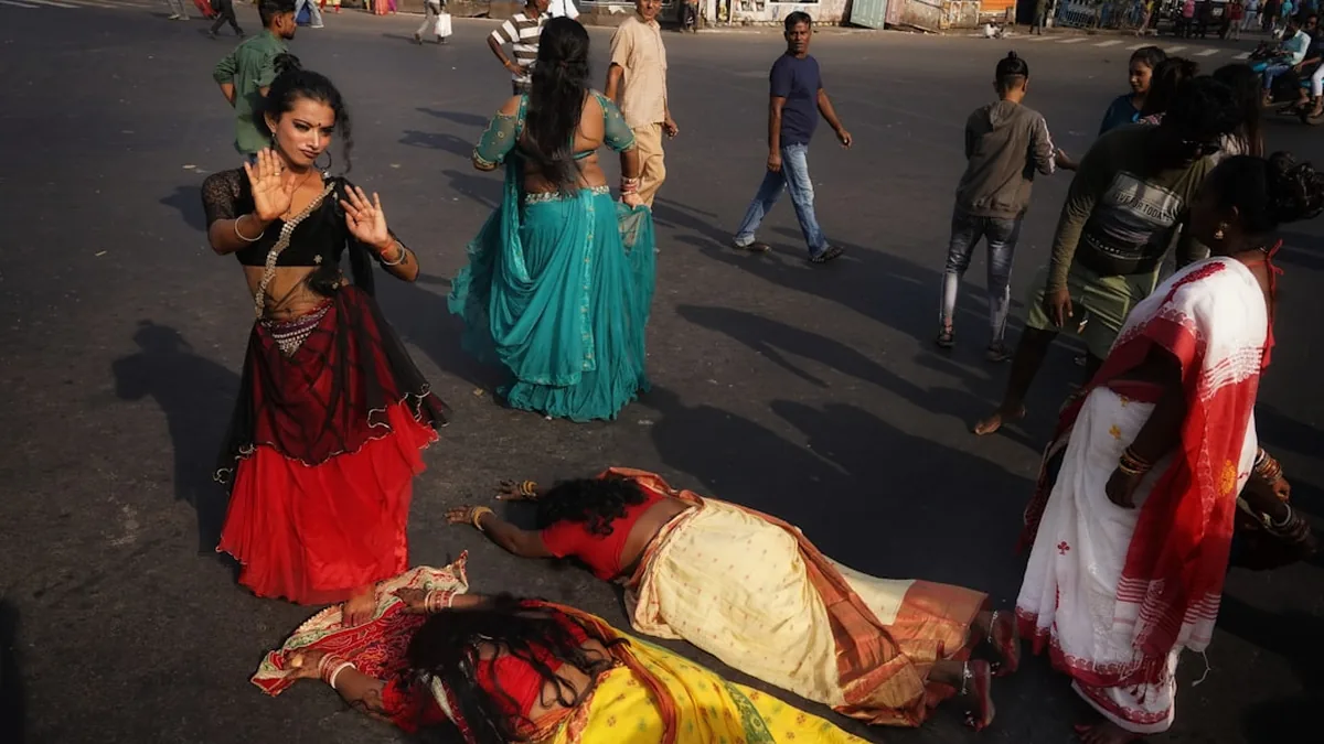 Three dead as car flips on NH-4 near Venkatapur, Dharwad