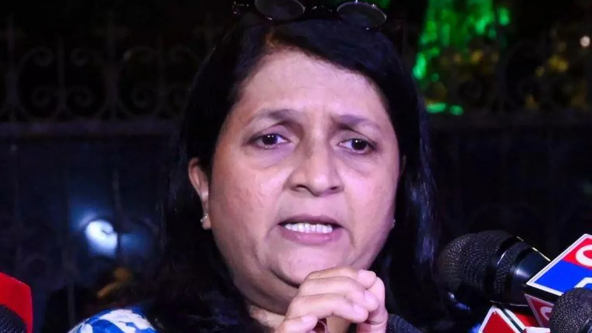 Activist Anjali Damania detained as police curb CJP protest at Shivaji Park