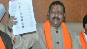 Vijayapura MLA Basanagouda Patil Yatnal booked after fake death certificate filed to delete voter